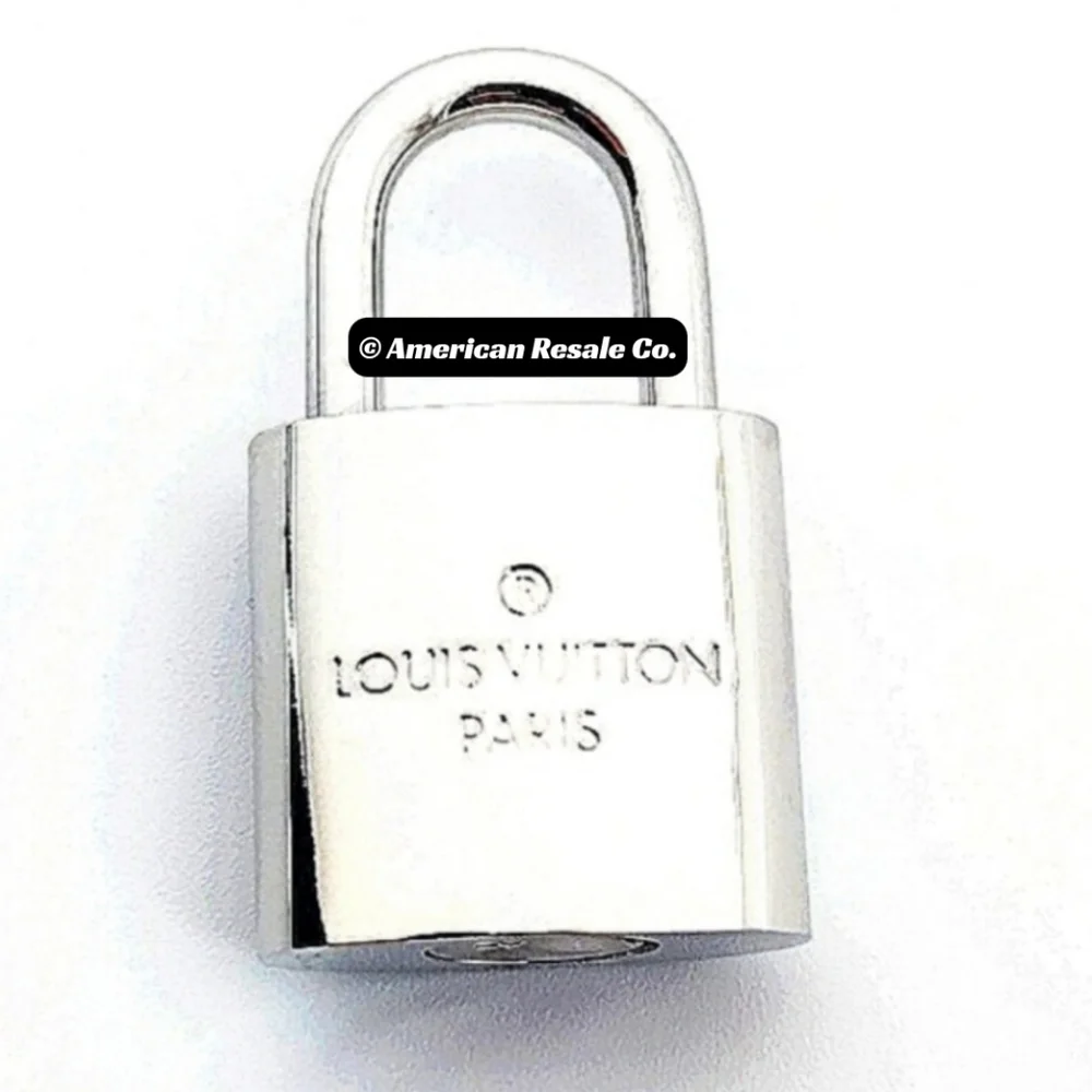 Louis Vuitton #315 Authentic Vintage Rare Silver PadLock Lock & 2 Keys LV-Rare - Picture 4 of 8